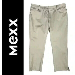 Mexx Capri  Pant Tan Capri Pant Size 8